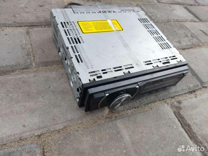 Продам магнитолу Piooner DH6000