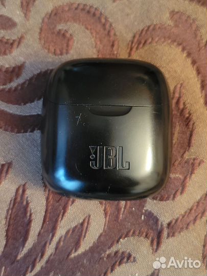 Беспроводные наушники JBL 220 tws