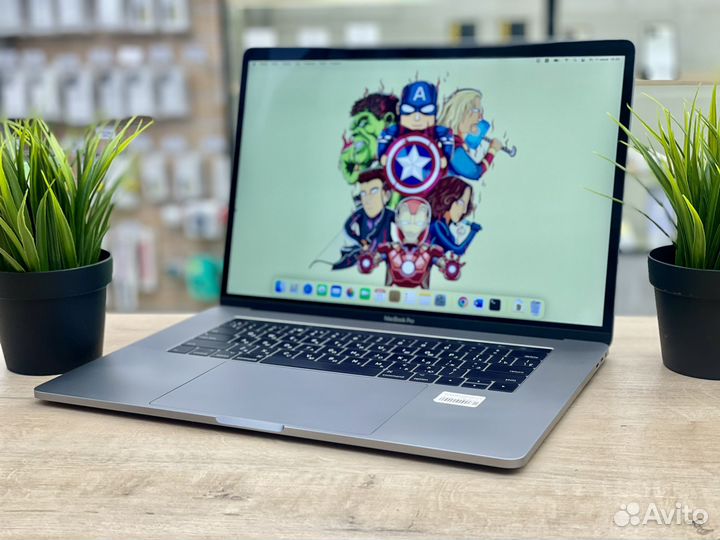 Ноутбук Apple MacBook Pro 15 2016