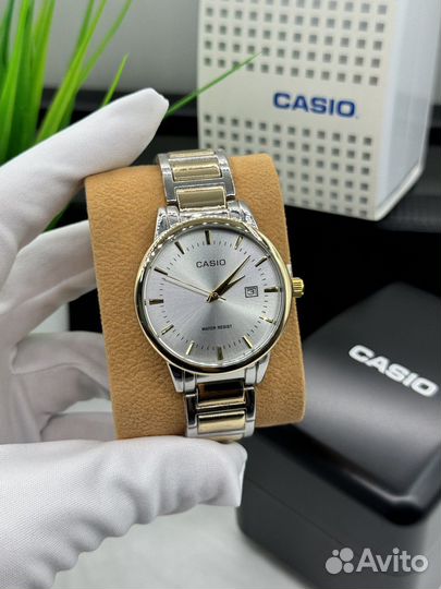 Часы Casio