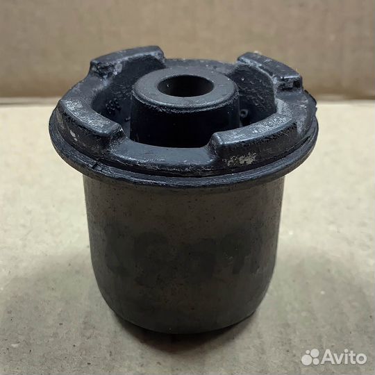 Сайлентблок рычага Vectra B (Boge)