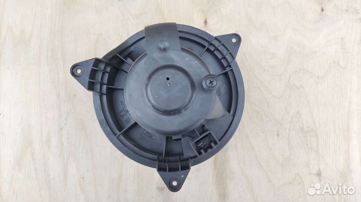 Вентилятор отопителя Ford Tourneo Connect