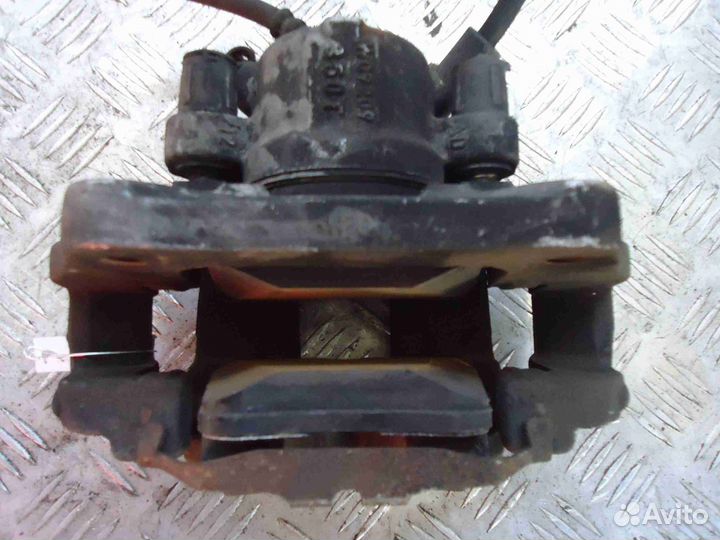 Суппорт передний правый BMW 3-Series F30