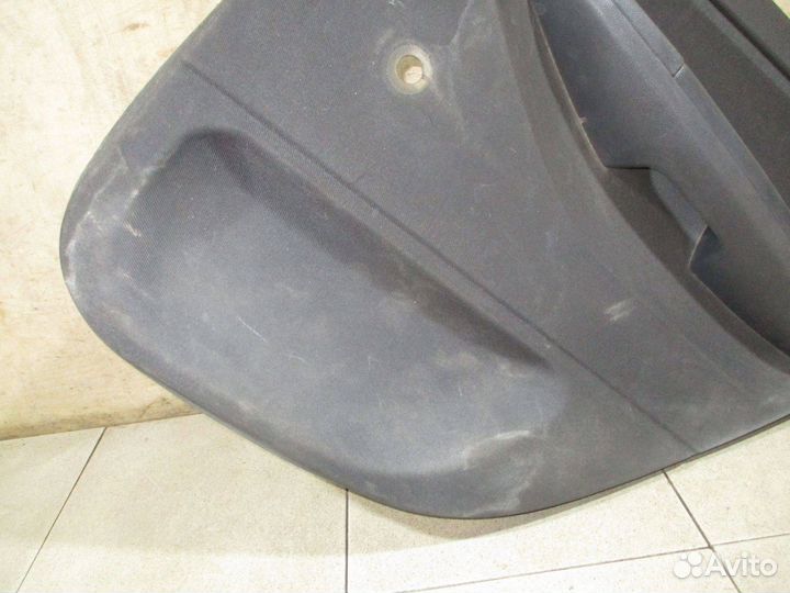Обшивка двери задней правой Skoda Fabia 1 (6Y)