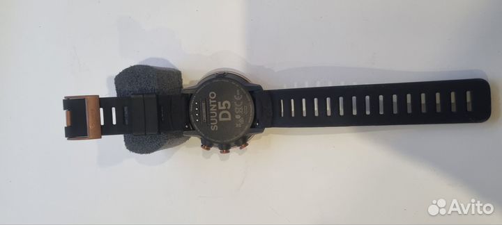 Компьютер для дайвинга suunto d5