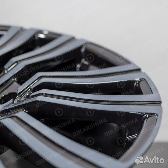 Литые диски R20 на toyota tundra III (c 2021 г.в)