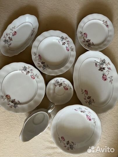 Столовый сервиз Royal porcelain