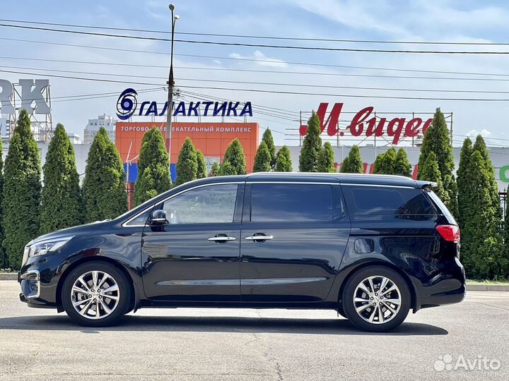 Kia Carnival 2.2 AT, 2018, 65 500 км