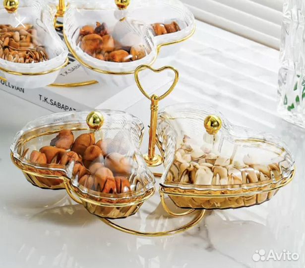 Менажница с крышкой, конфетница