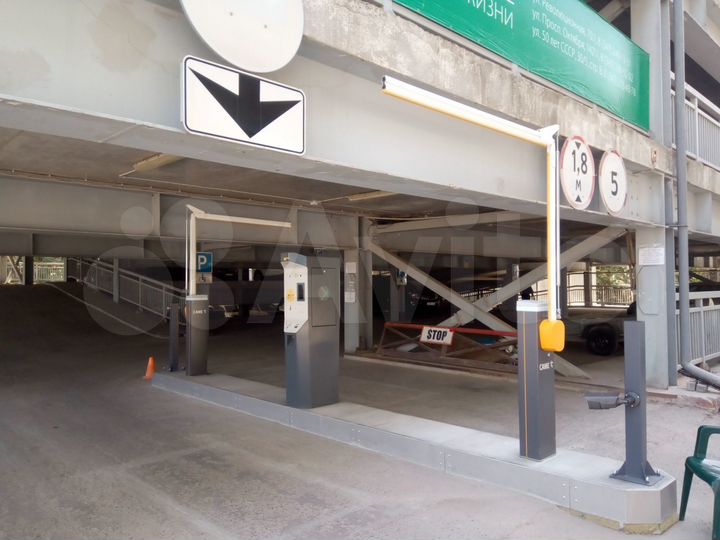 Машиноместо, 16 м²