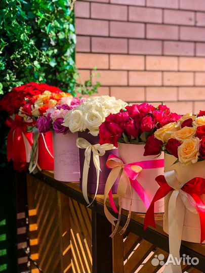 Шляпные Коробки с Розами