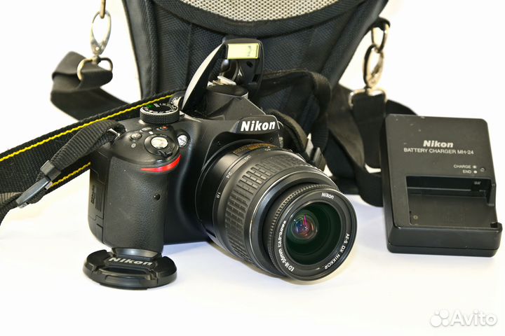 Nikon D3200 24.2MP цифрозеркалка Kit AF-S 18-55