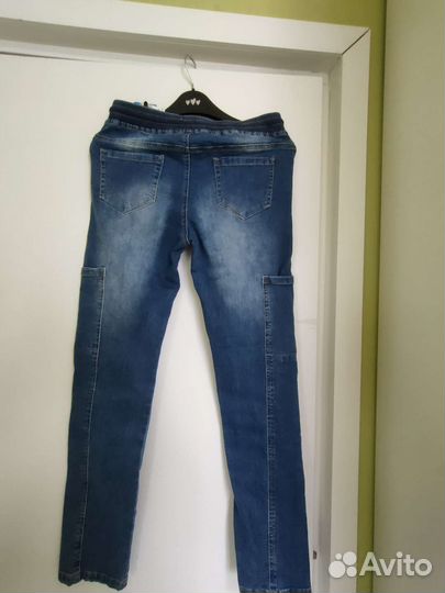 Джинсы новые