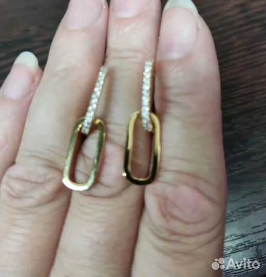 Серьги позолочен. из серебра 925 пр.с бриллиантами