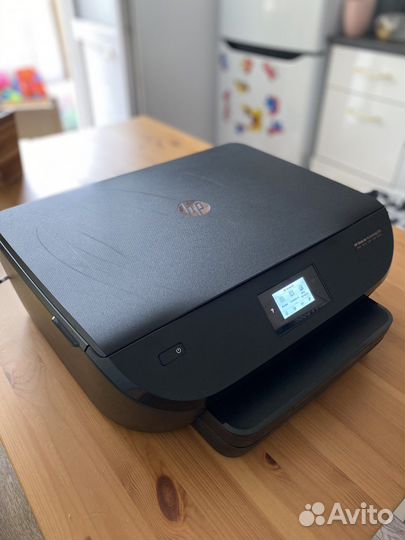 Мфу струйное HP DeckJet Ink Advandage 5575 цветной