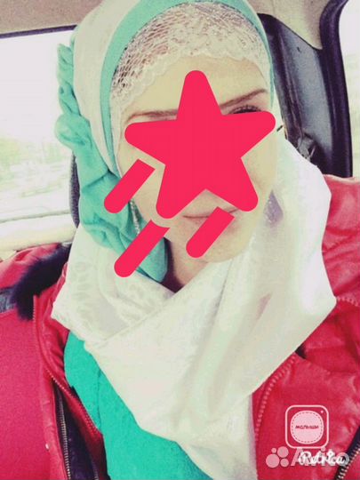 Платье на никах