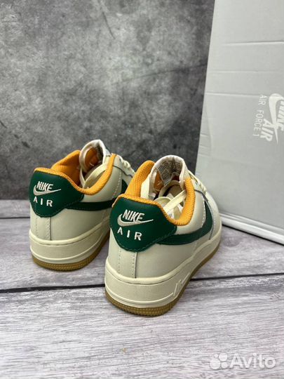 Кроссовки Nike Air Force 1