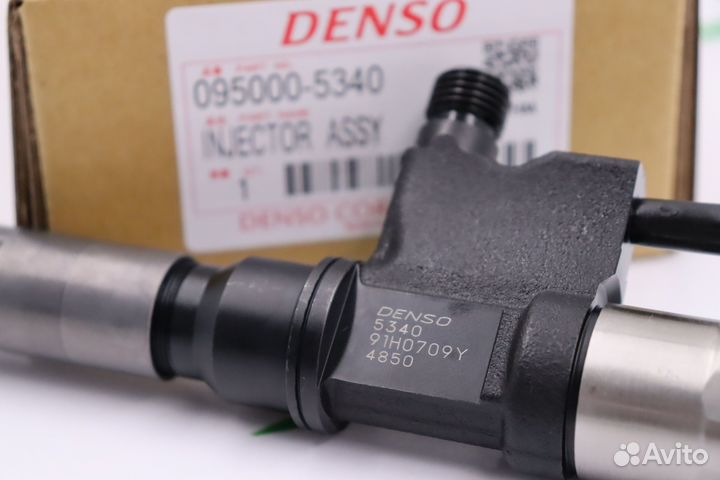 Форсунка топливная 095000-5340