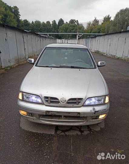 Nissan Primera P11 в разбор