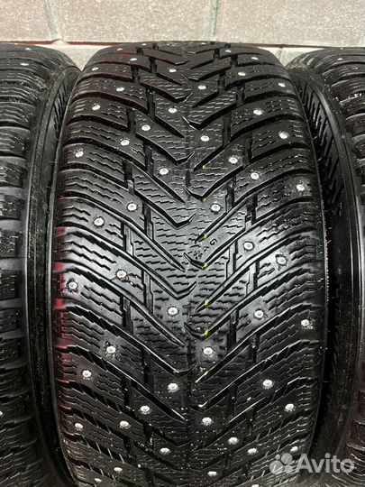 Nokian Tyres Hakkapeliitta 8 235/50 R17