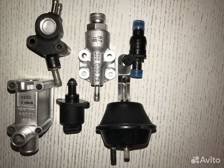 Запчасти для Jaguar XJ40, XJ S