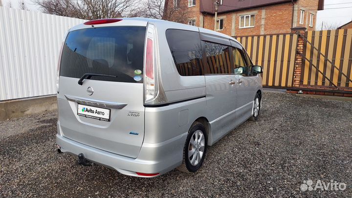 Nissan Serena 2.0 CVT, 2012, 185 500 км