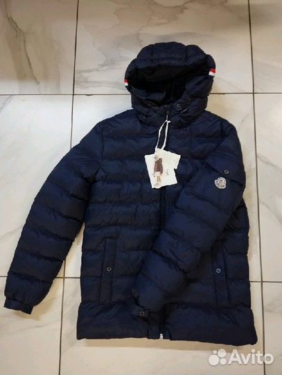 Пуховик Moncler