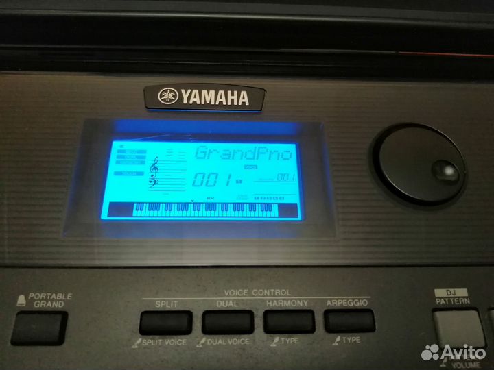 Синтезатор Yamaha PSR E433