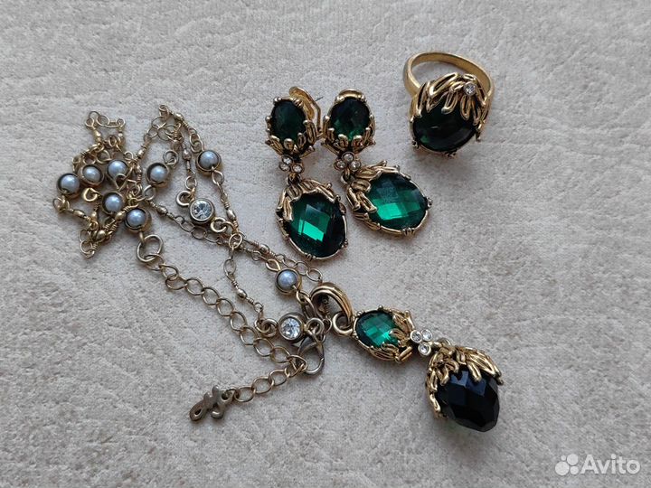 Украшения комплекты