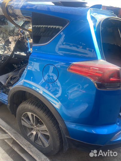 Задняя часть кузова Toyota RAV4 40 2016
