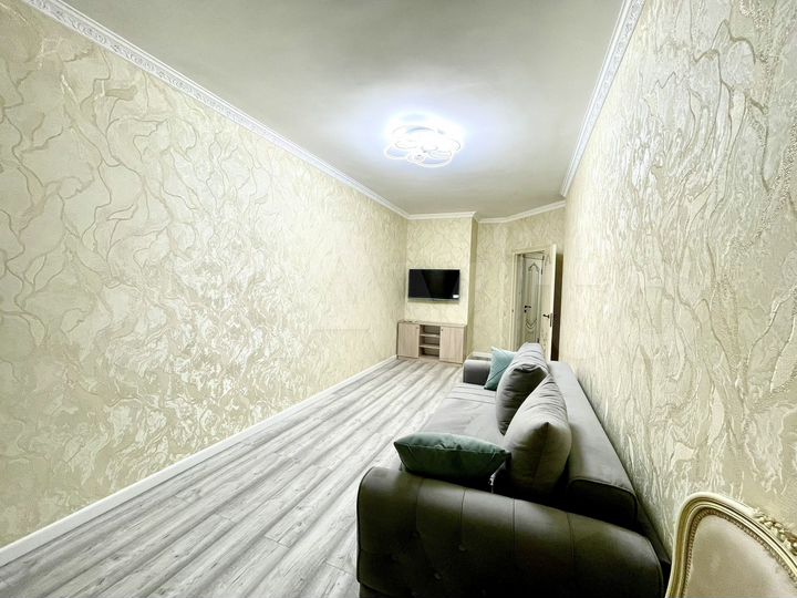 2-к. квартира, 65 м², 12/26 эт.