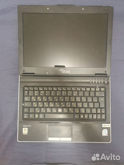 Fujitsu siemens amilo pro v3205