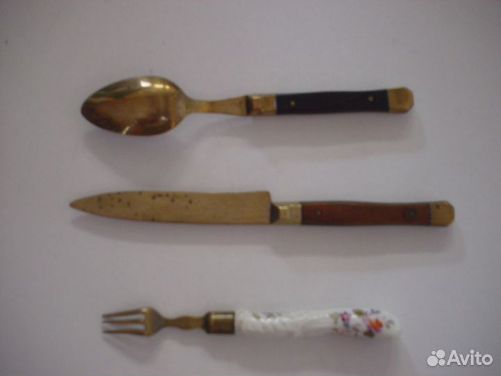 Старинный ножик и ложечка