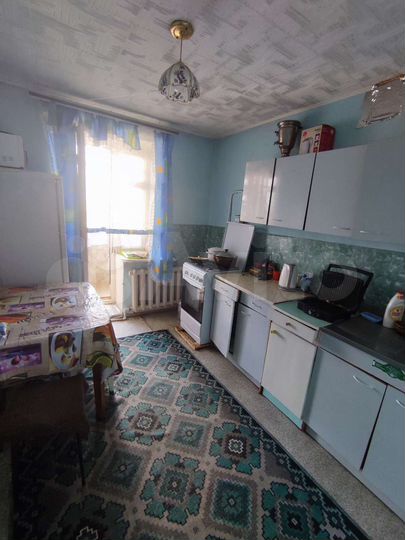 3-к. квартира, 60 м², 5/5 эт.
