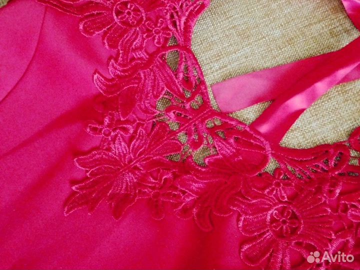 Платье женское