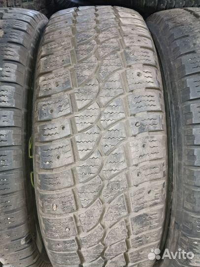 Шипованные шины б/у 215/65 R16C Kormoran Vanpro