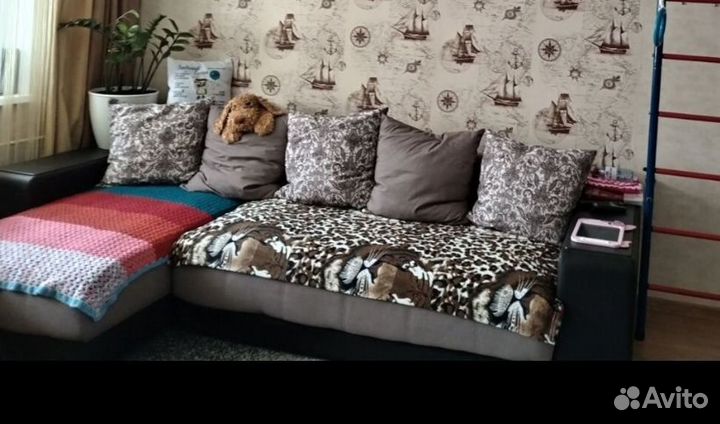 Угловой диван бу