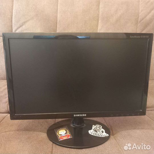 Монитор Samsung