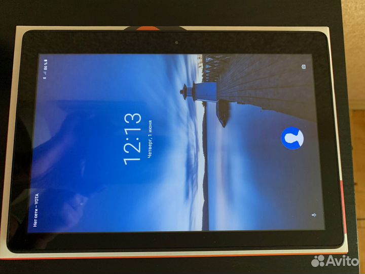 Планшет Lenovo Tab E10