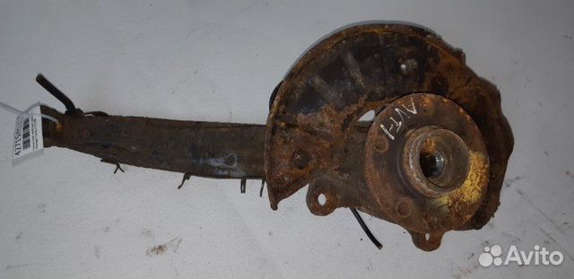 Ступица (Кулак поворотный ) передняя левая