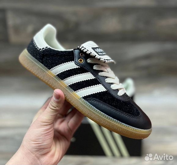 Кроссовки женские adidas samba wales bonner