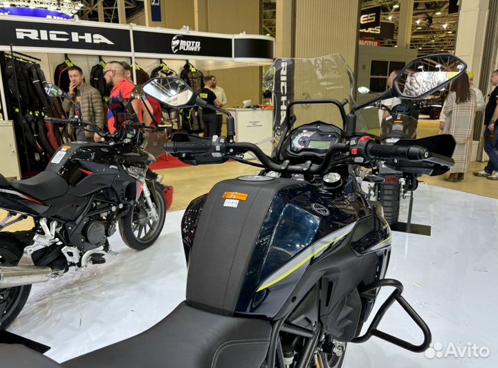 Мотоцикл Benelli TRK 502