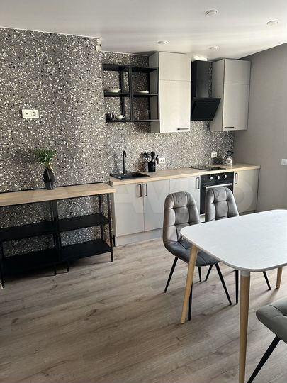 2-к. квартира, 50 м², 12/13 эт.