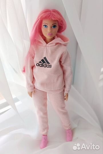 Спортивные костюмы для Barbie