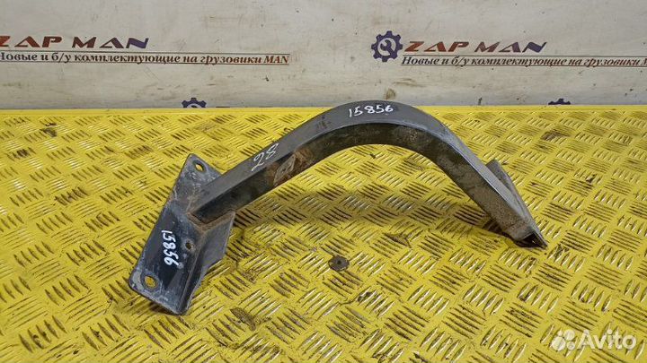 Кронштейн подножки правый Man Tgl