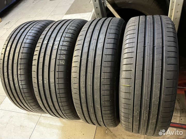 Pirelli P Zero PZ4 225/45 R19 96Y
