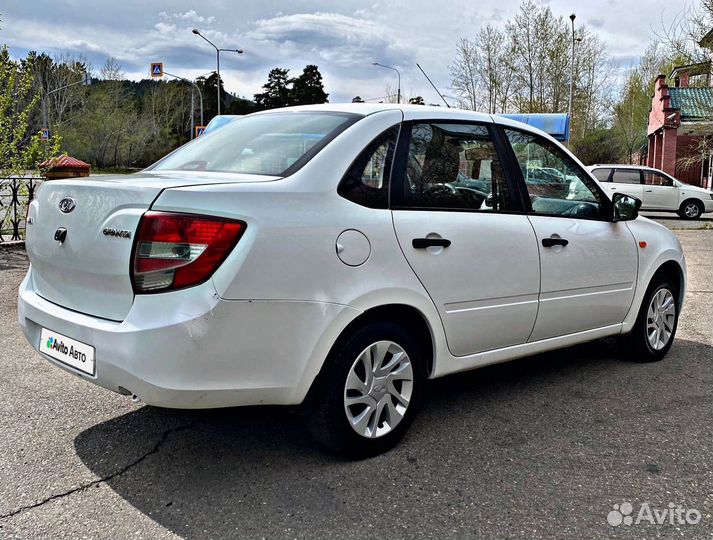 LADA Granta 1.6 МТ, 2016, 40 000 км