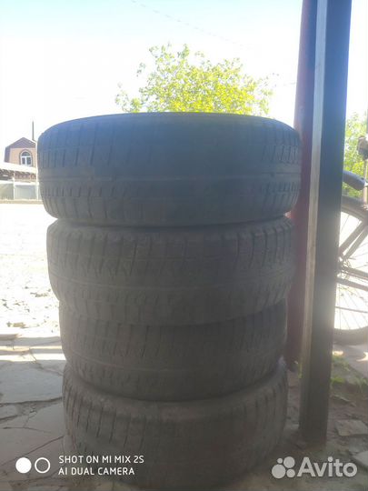 Bridgestone A001 Weather Control 215/60 R17