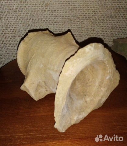 Амфора старинная