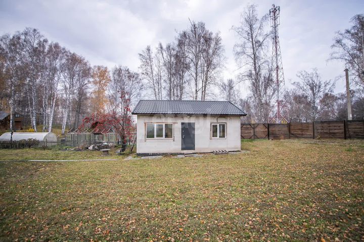 Дом 42,6 м² на участке 12 сот.